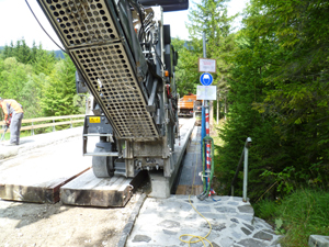 W50DC auf der Brücke